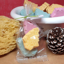 Load image into Gallery viewer, Tree Wishes Mini Christmas Tree Bath Bombs - Festive bath treat - Christmas Stocking Filler
